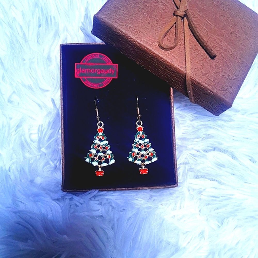 Luxury Festive Earrings🐍